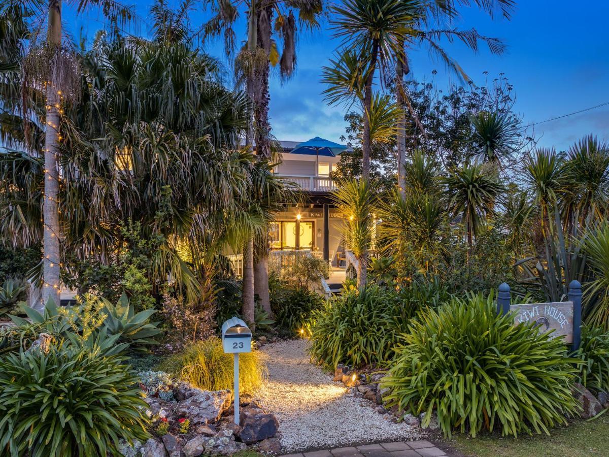 Отель Kiwi House Waiheke Oneroa Экстерьер фото